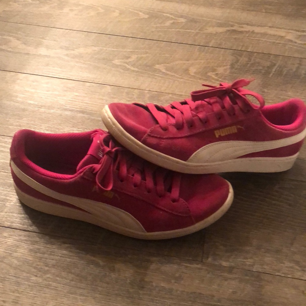 Vintage pumas